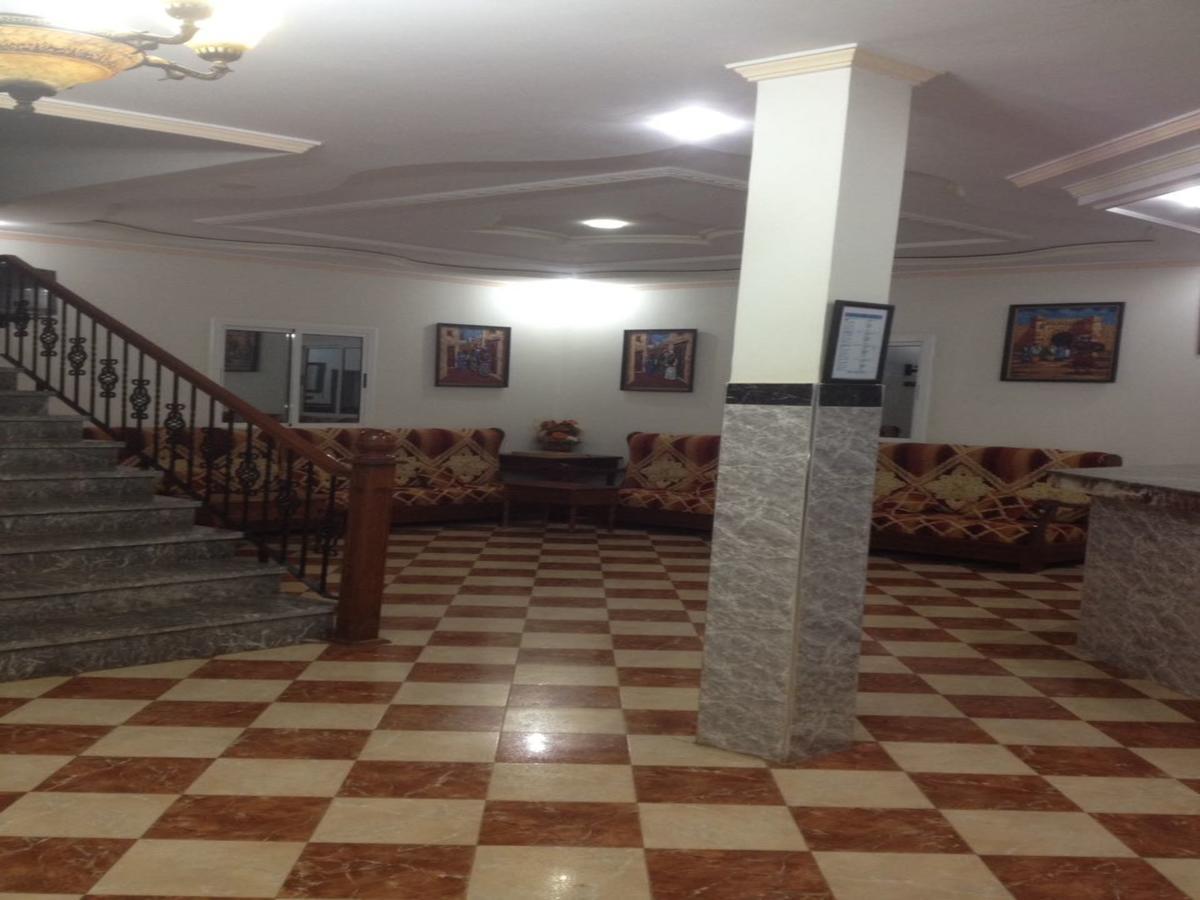 Motel Paris Dakar Selouane Ngoại thất bức ảnh