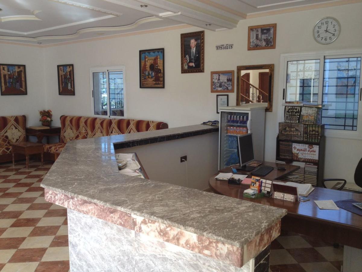 Motel Paris Dakar Selouane Ngoại thất bức ảnh